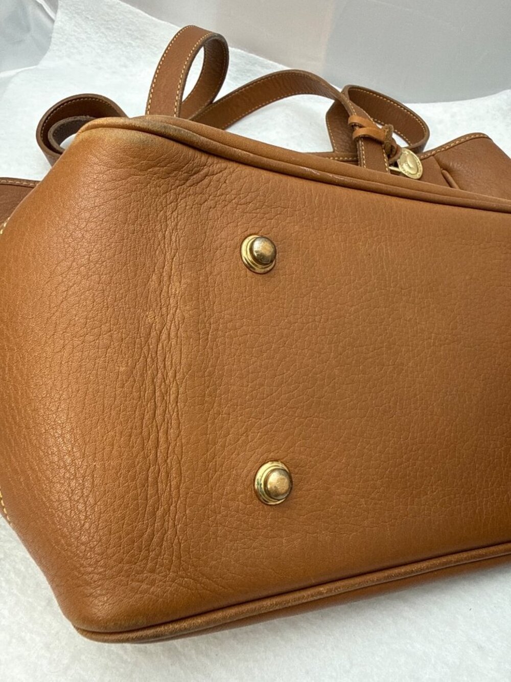 Dooney & Bourke Vintage AWL Tan Leather Bucket Tote Bag USA-Made - Picture 6 of 16